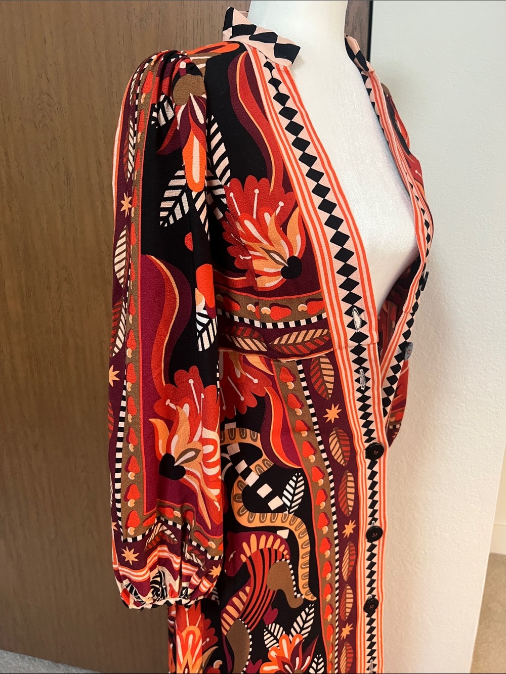 FARM Rio Nature Beauty Maxi Dress with Red & Orange Floral Print - Picture 3 of 8